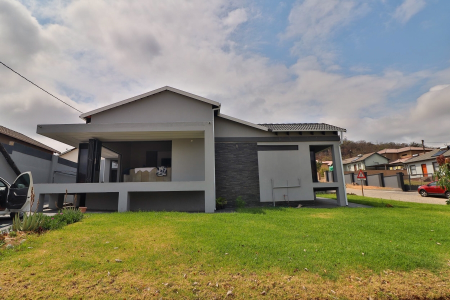 3 Bedroom Property for Sale in Karino Mpumalanga