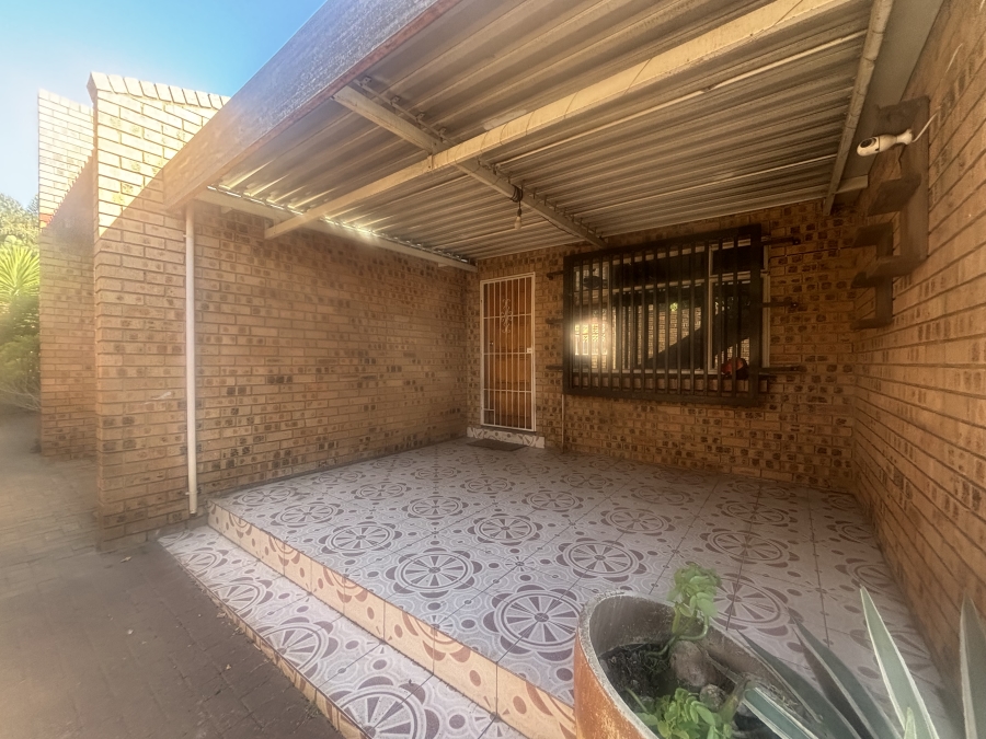 3 Bedroom Property for Sale in Die Heuwel Mpumalanga