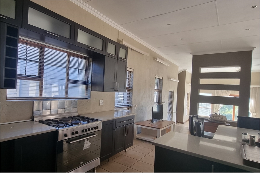3 Bedroom Property for Sale in Nelspruit Ext 11 Mpumalanga