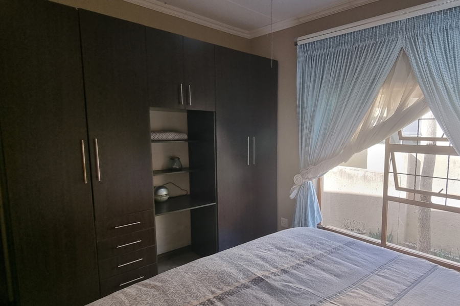 3 Bedroom Property for Sale in Nelspruit Ext 11 Mpumalanga