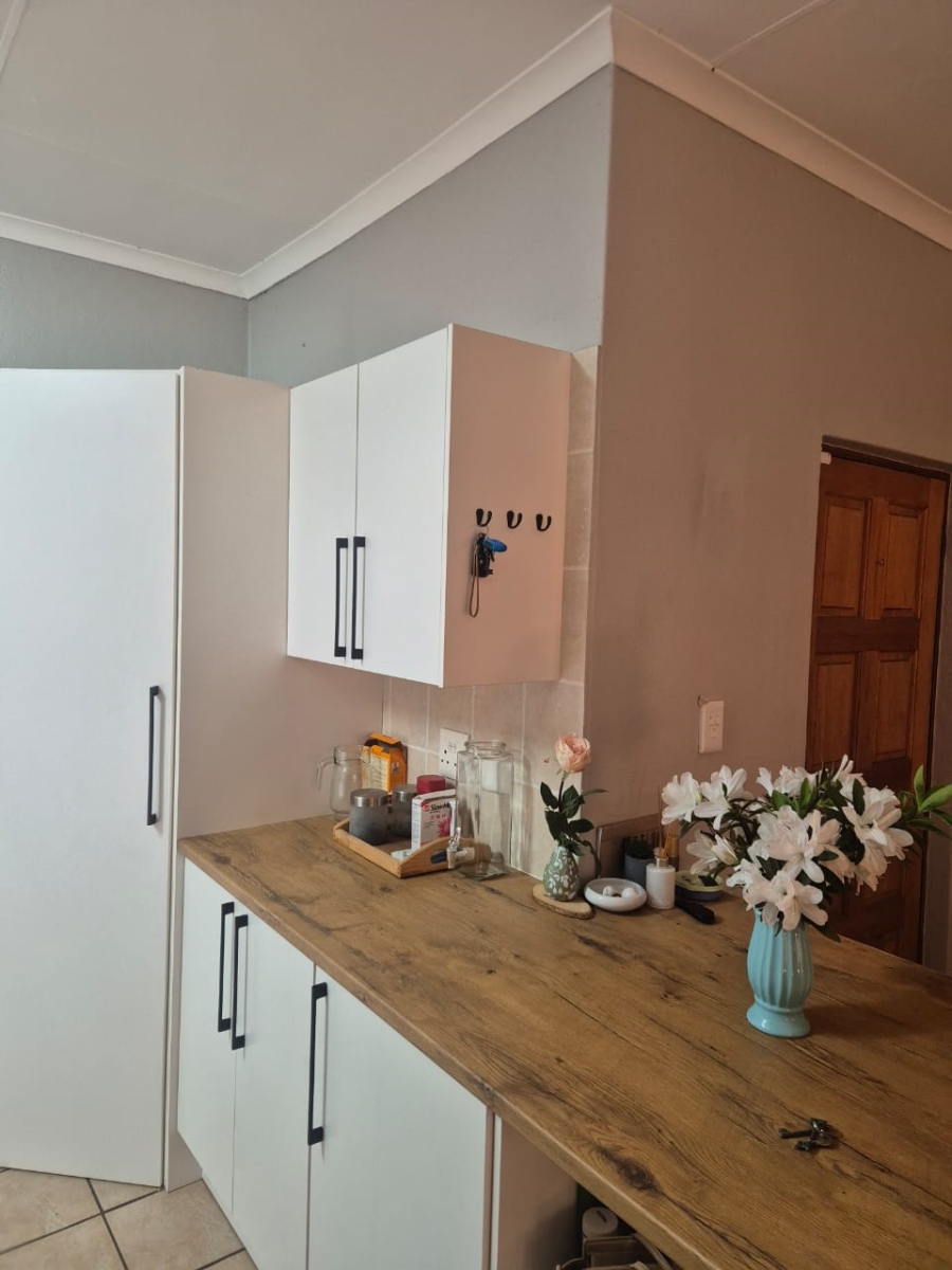 To Let 3 Bedroom Property for Rent in Sonheuwel Ext 1 Mpumalanga