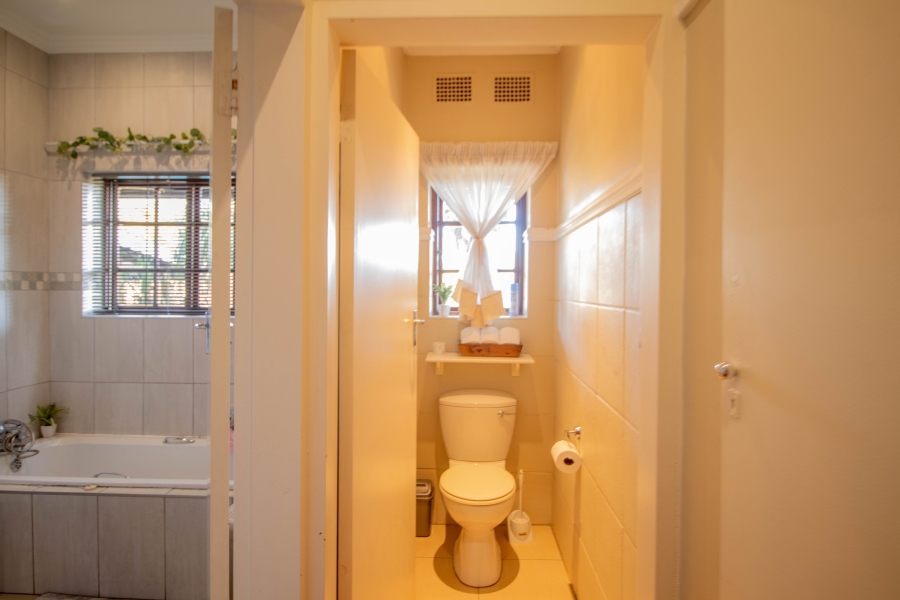 4 Bedroom Property for Sale in Nelspruit Ext 2 Mpumalanga