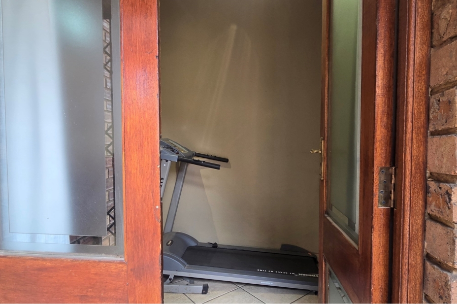3 Bedroom Property for Sale in Aerorand Mpumalanga