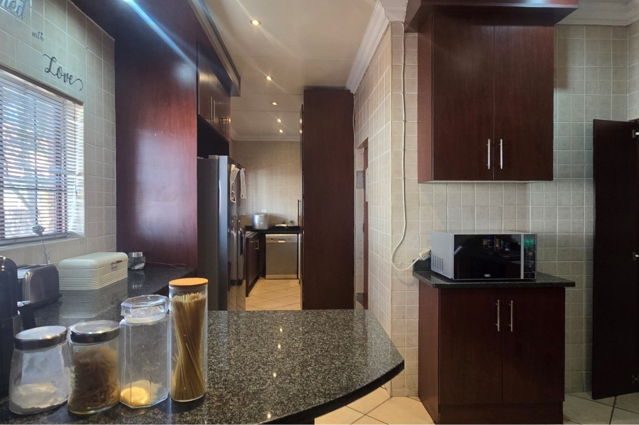 3 Bedroom Property for Sale in Aerorand Mpumalanga