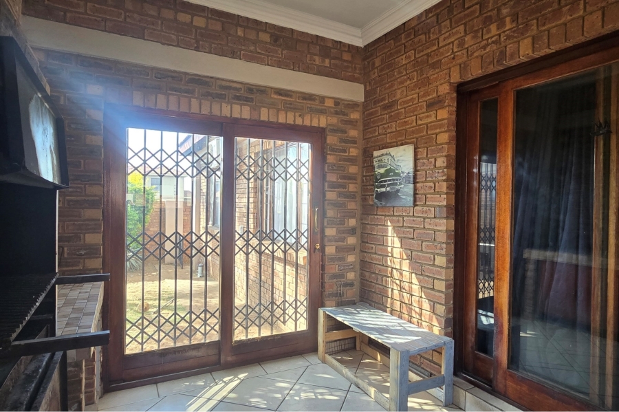 3 Bedroom Property for Sale in Aerorand Mpumalanga