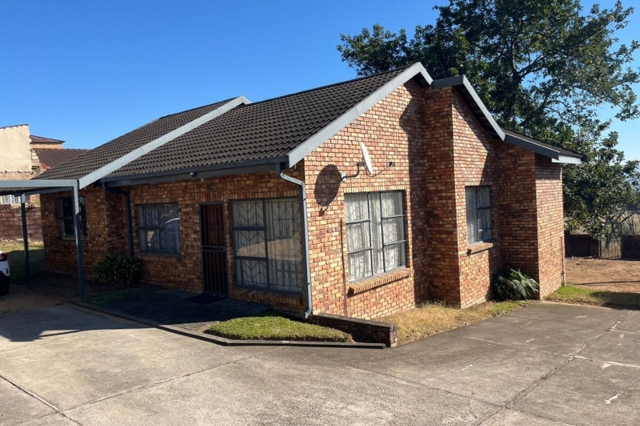 To Let 4 Bedroom Property for Rent in Nelsville Mpumalanga