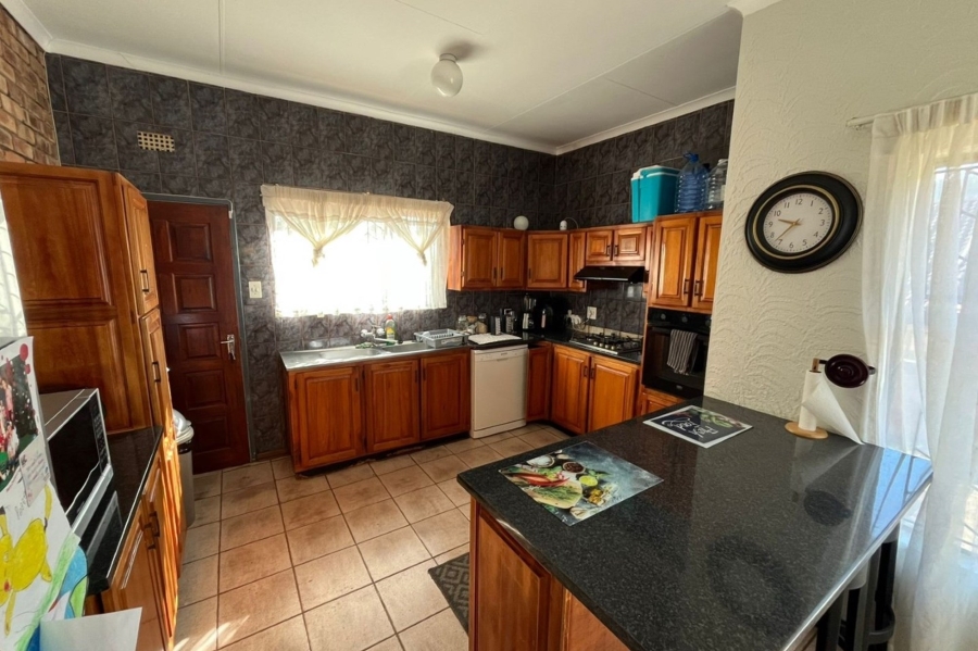 To Let 4 Bedroom Property for Rent in Nelsville Mpumalanga