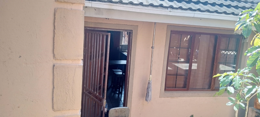 3 Bedroom Property for Sale in Kamagugu Mpumalanga
