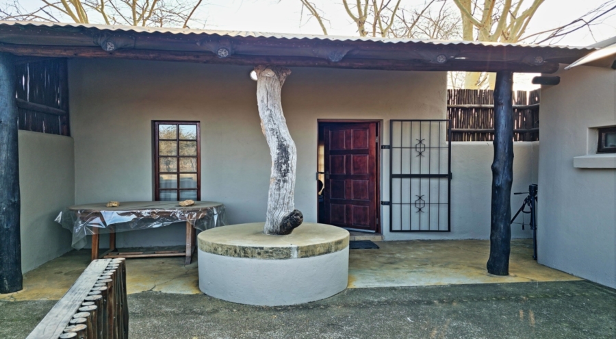 4 Bedroom Property for Sale in Marloth Park Mpumalanga