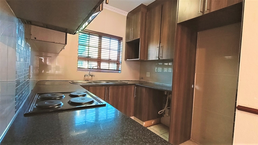 To Let 2 Bedroom Property for Rent in Riverside Park Mpumalanga