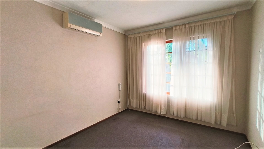 To Let 2 Bedroom Property for Rent in Riverside Park Mpumalanga