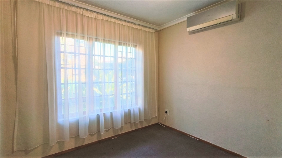 To Let 2 Bedroom Property for Rent in Riverside Park Mpumalanga
