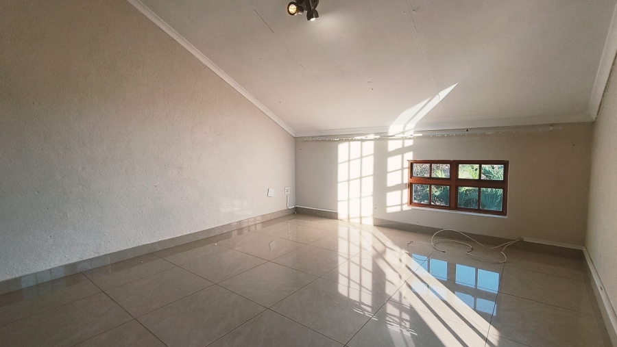 To Let 2 Bedroom Property for Rent in Riverside Park Mpumalanga