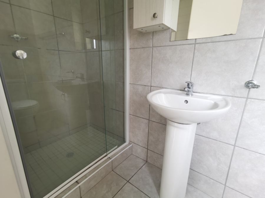 To Let 2 Bedroom Property for Rent in Nelspruit Ext 30 Mpumalanga