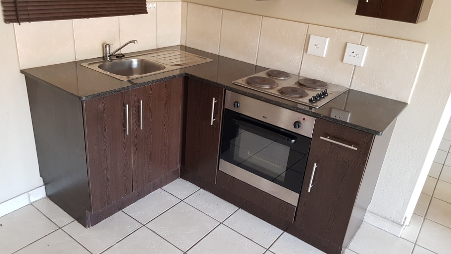 To Let 1 Bedroom Property for Rent in Nelspruit Ext 29 Mpumalanga