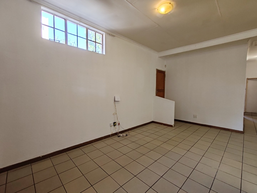 To Let 3 Bedroom Property for Rent in Sonheuwel Mpumalanga