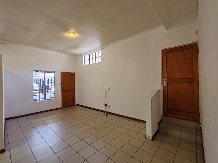 To Let 3 Bedroom Property for Rent in Sonheuwel Mpumalanga