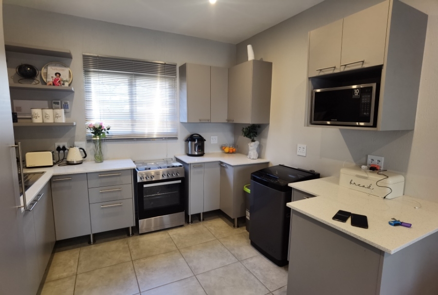 To Let 2 Bedroom Property for Rent in Nelspruit Ext 29 Mpumalanga
