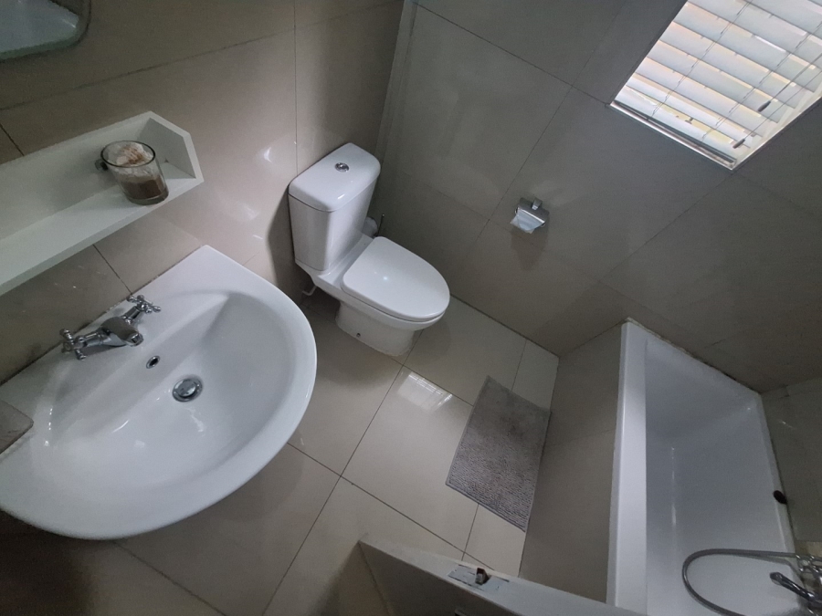 To Let 2 Bedroom Property for Rent in Sonheuwel Mpumalanga