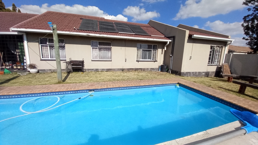 4 Bedroom Property for Sale in Secunda Mpumalanga