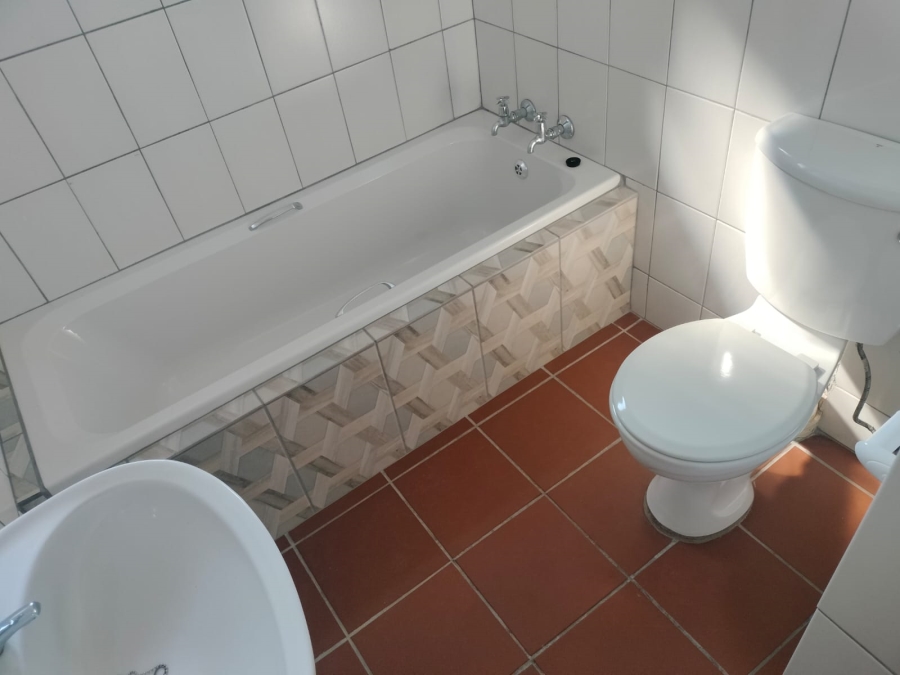To Let 3 Bedroom Property for Rent in Nelspruit Mpumalanga