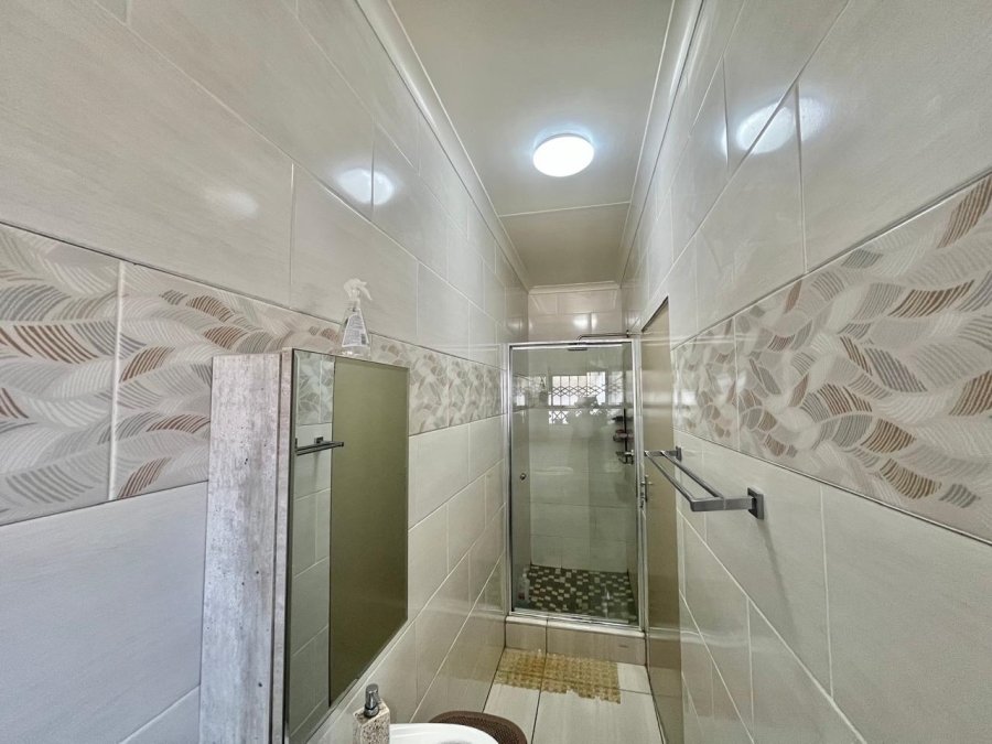 3 Bedroom Property for Sale in Kamagugu Mpumalanga