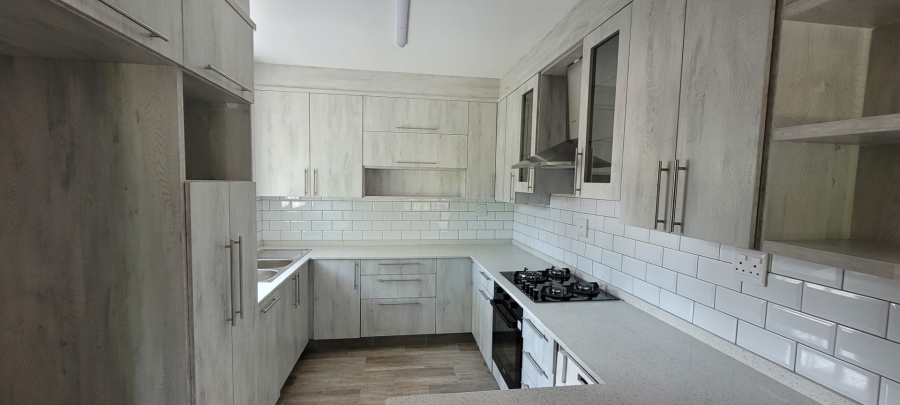 To Let 2 Bedroom Property for Rent in Sonheuwel Mpumalanga