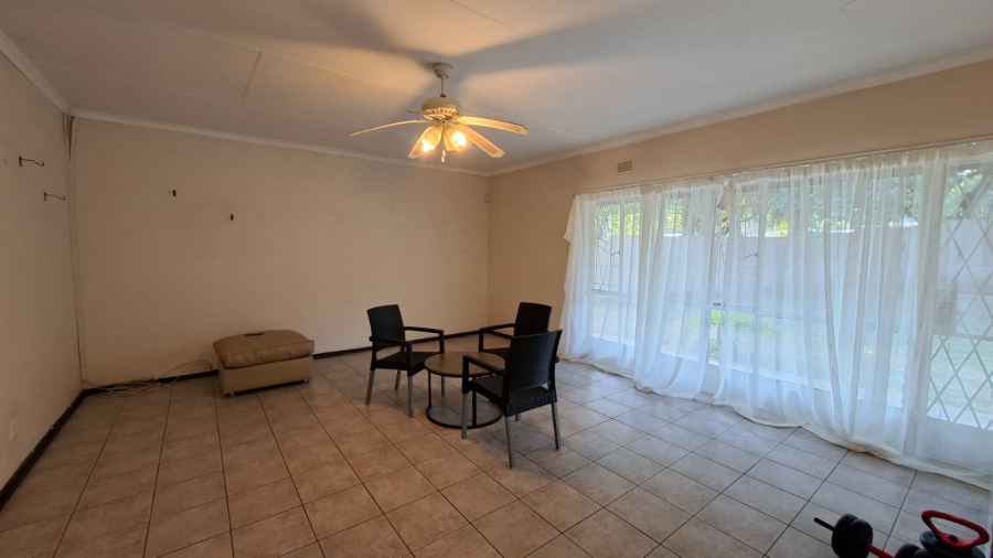 To Let 3 Bedroom Property for Rent in West Acres Mpumalanga