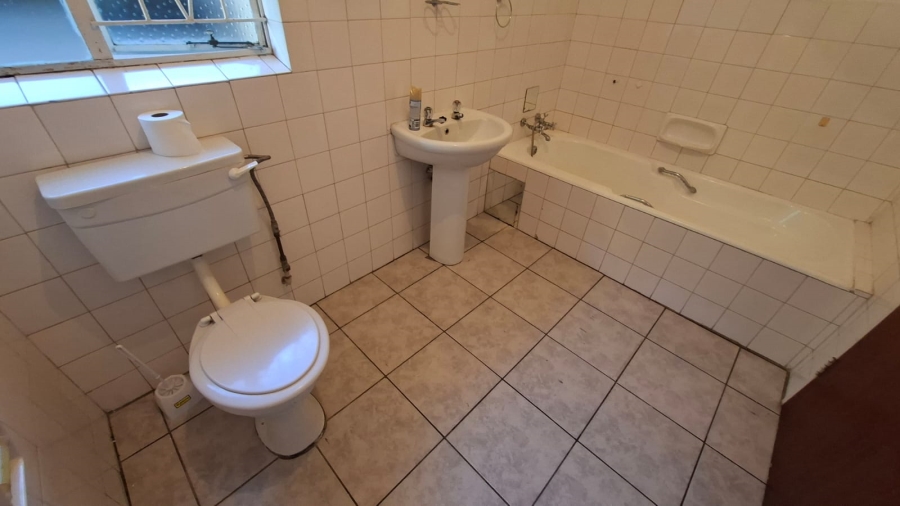 To Let 3 Bedroom Property for Rent in West Acres Mpumalanga