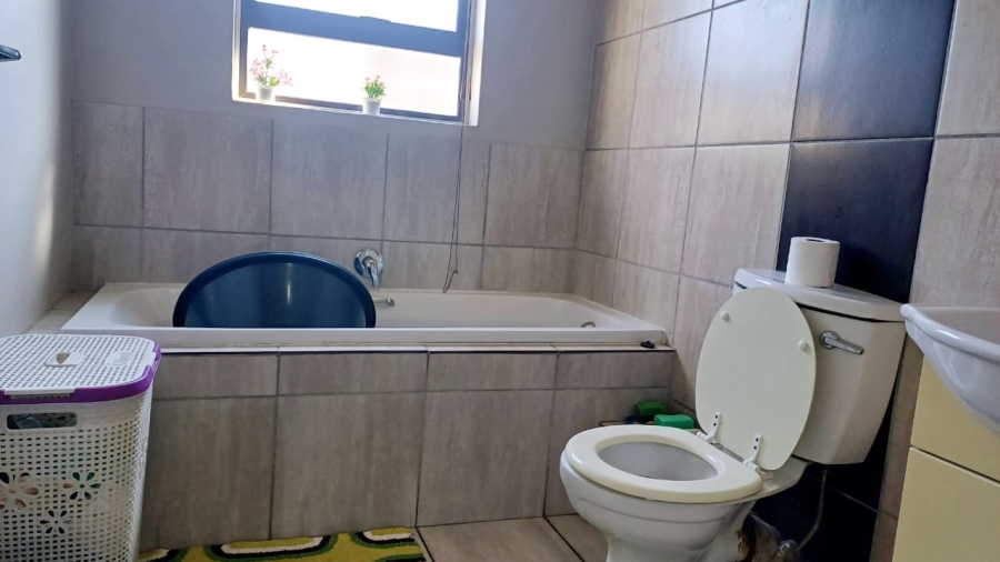 2 Bedroom Property for Sale in Terra Nova Mpumalanga