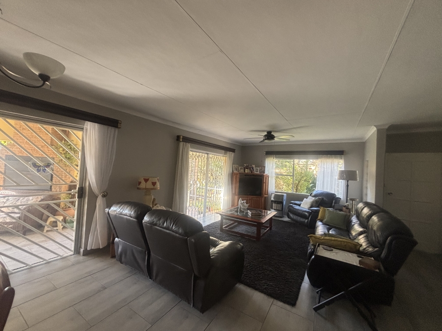 3 Bedroom Property for Sale in Reyno Ridge Mpumalanga