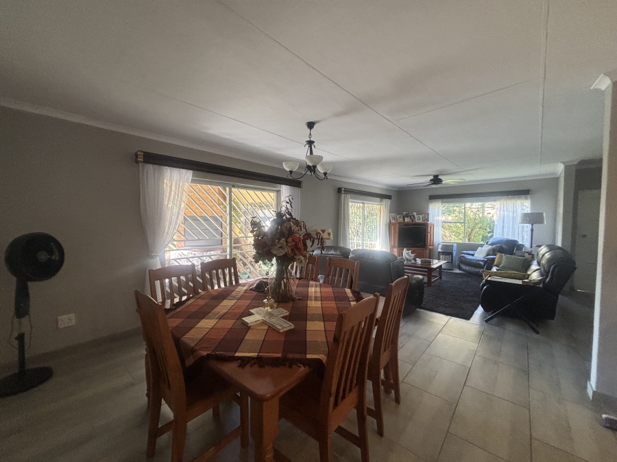 3 Bedroom Property for Sale in Reyno Ridge Mpumalanga
