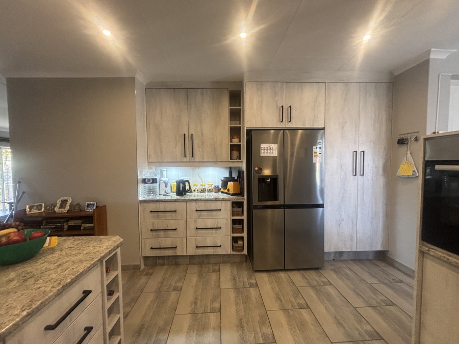 3 Bedroom Property for Sale in Reyno Ridge Mpumalanga