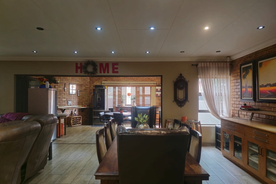 4 Bedroom Property for Sale in Aerorand South Mpumalanga