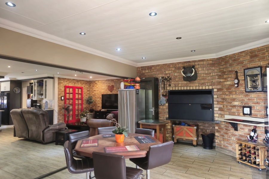 4 Bedroom Property for Sale in Aerorand South Mpumalanga