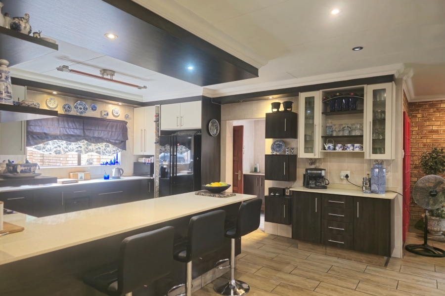 4 Bedroom Property for Sale in Aerorand South Mpumalanga