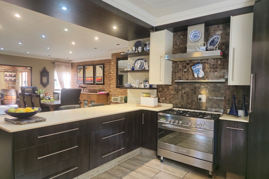 4 Bedroom Property for Sale in Aerorand South Mpumalanga