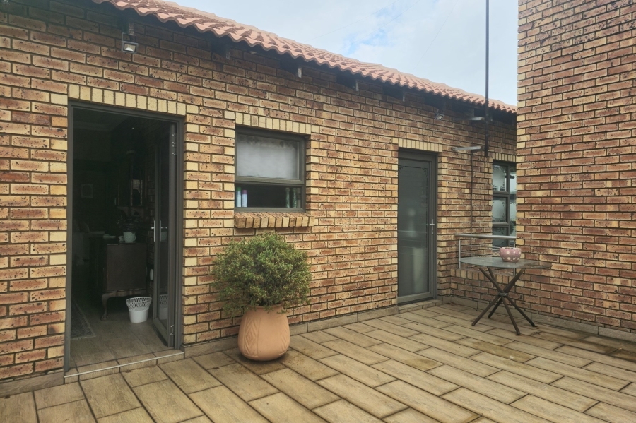 4 Bedroom Property for Sale in Aerorand South Mpumalanga