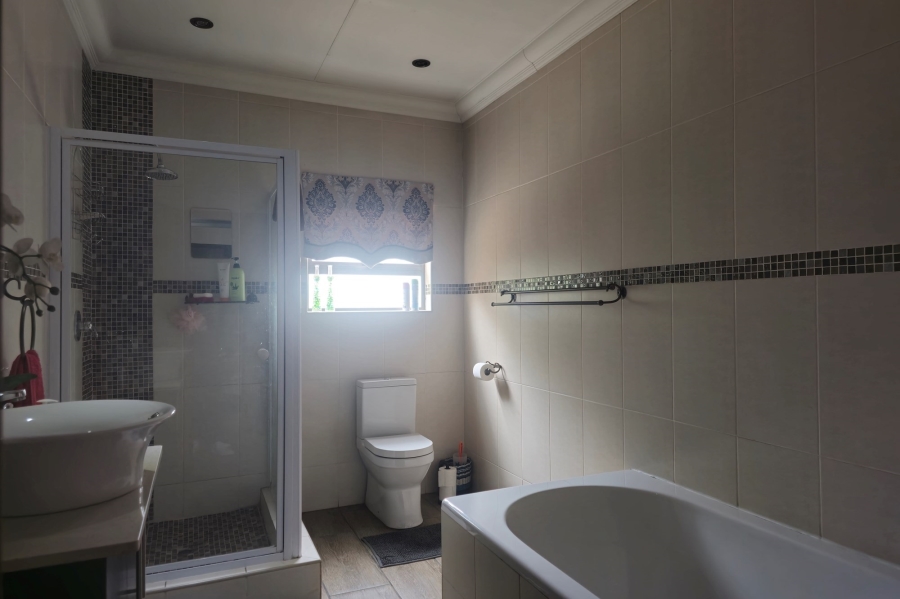 4 Bedroom Property for Sale in Aerorand South Mpumalanga
