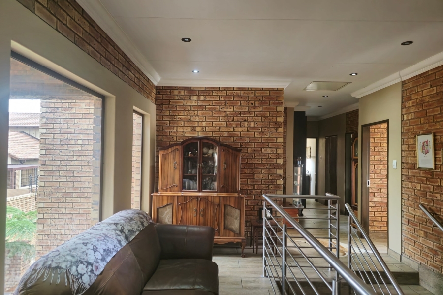 4 Bedroom Property for Sale in Aerorand South Mpumalanga