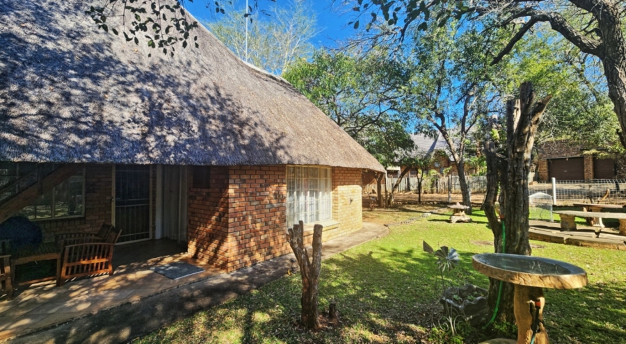 2 Bedroom Property for Sale in Marloth Park Mpumalanga
