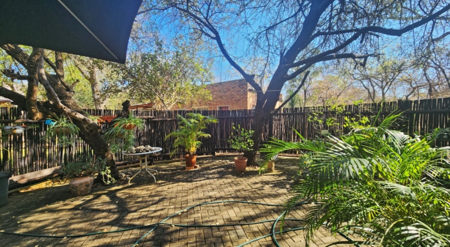 2 Bedroom Property for Sale in Marloth Park Mpumalanga