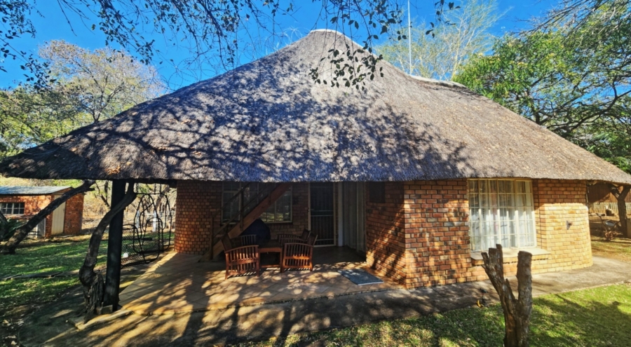 2 Bedroom Property for Sale in Marloth Park Mpumalanga