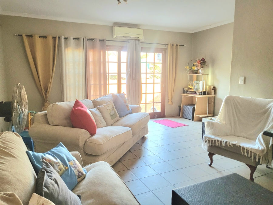 2 Bedroom Property for Sale in Komatipoort Mpumalanga