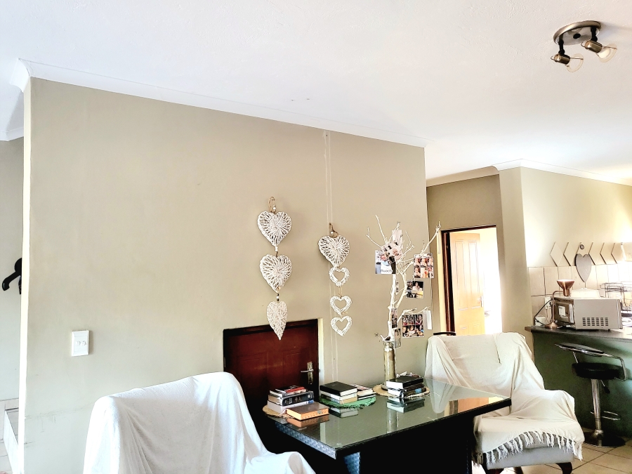 2 Bedroom Property for Sale in Komatipoort Mpumalanga