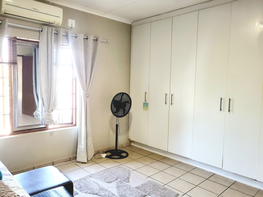 2 Bedroom Property for Sale in Komatipoort Mpumalanga