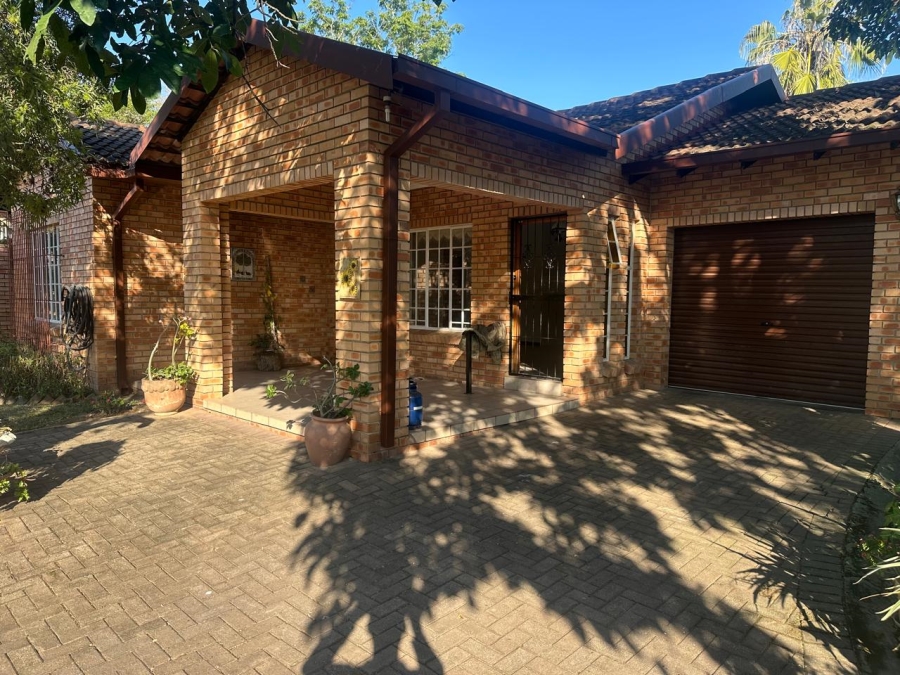 2 Bedroom Property for Sale in West Acres Mpumalanga