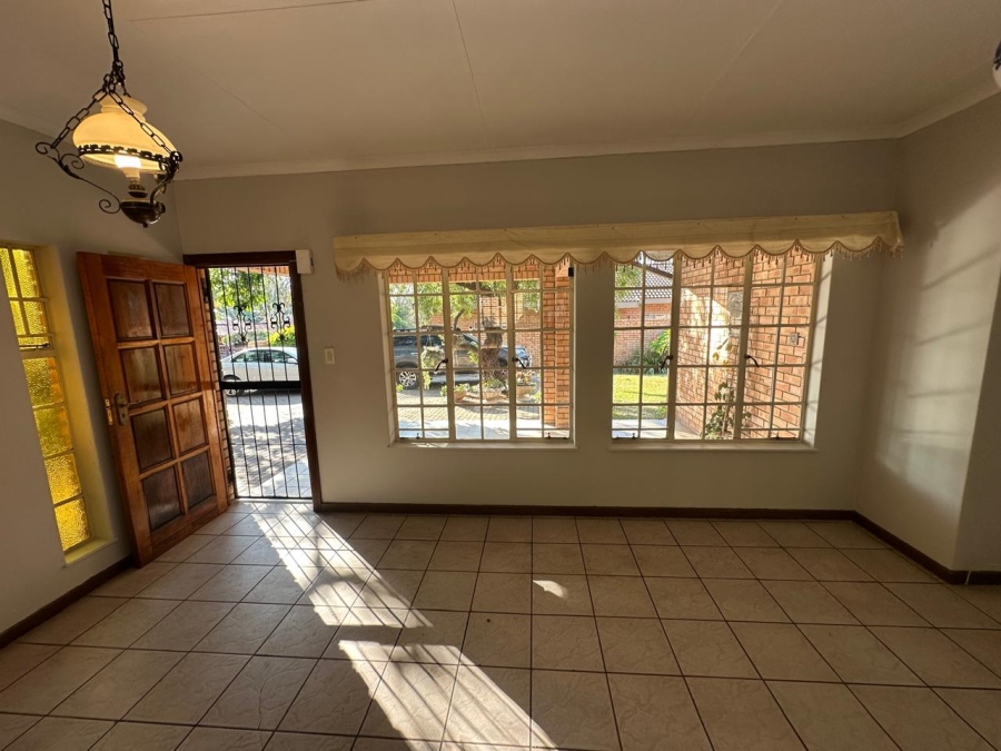 2 Bedroom Property for Sale in West Acres Mpumalanga