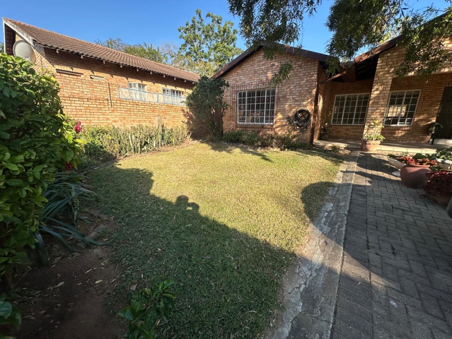 2 Bedroom Property for Sale in West Acres Mpumalanga