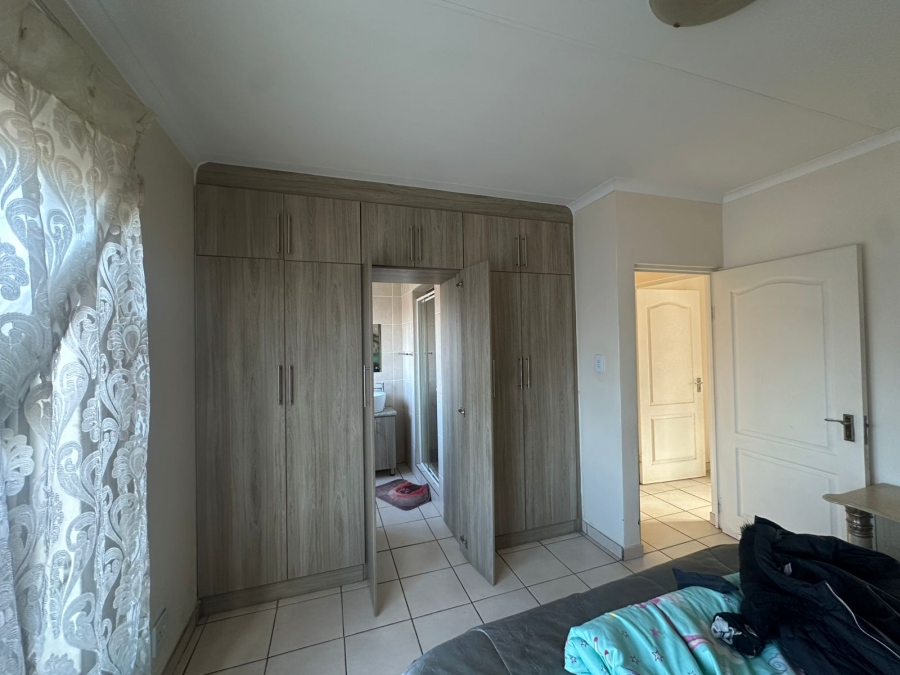 3 Bedroom Property for Sale in Jackaroo Park Mpumalanga